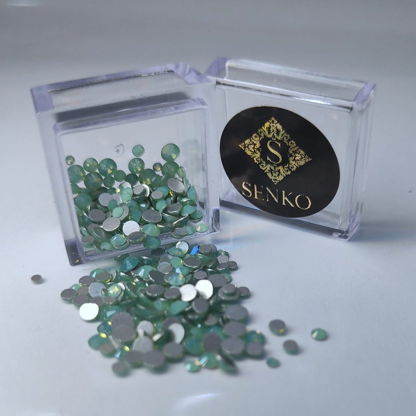 Crystal laser Green
